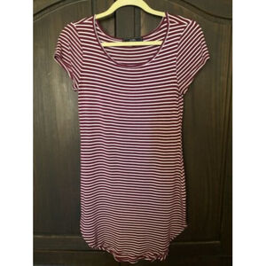 Vibe Sportswear Striped Red White Shirt Dress Casual Pullover Short Sleeve Sz. M
